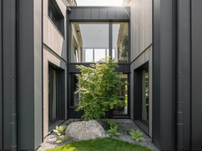 Villa F